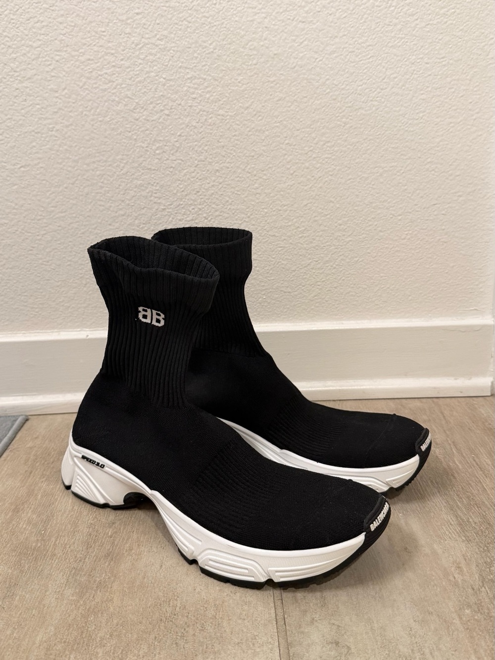 Balenciaga Speed 3.0 Trainer Sneakers Black White Men's Size 42 US 9 New